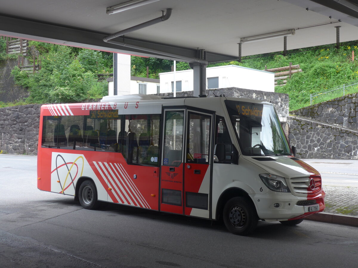 (226'763) - AS Engi - Nr. 6/GL 7706 - Mercedes/Kutsenits am 25. Juli 2021 beim Bahnhof Schwanden