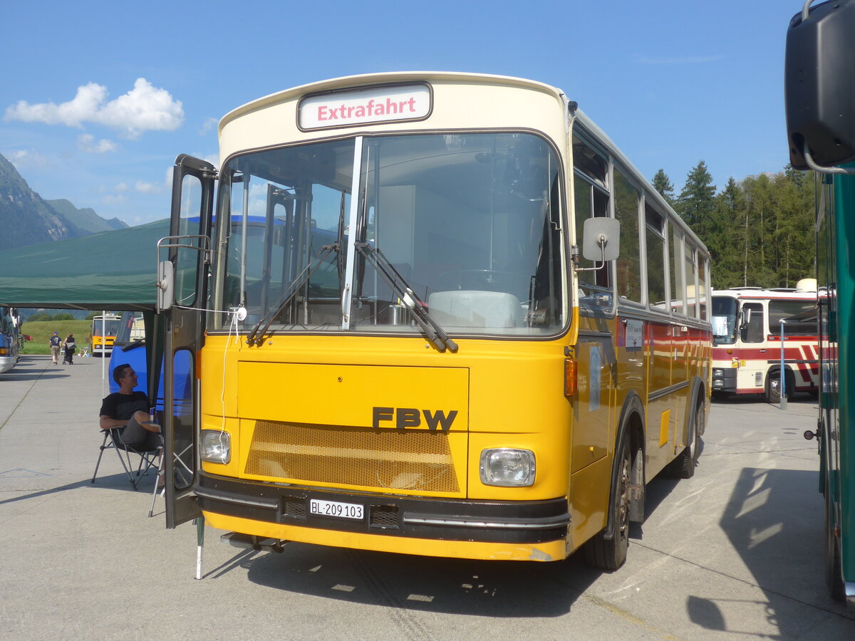 (227'480) - Heuberger, Therwil - BL 209'103 - FBW/Tscher (ex Kurhaus Val Sinestra, Sent; ex Mark, Andeer; ex Fravi, Andeer) am 21. August 2021 in Interlaken, Flugplatz