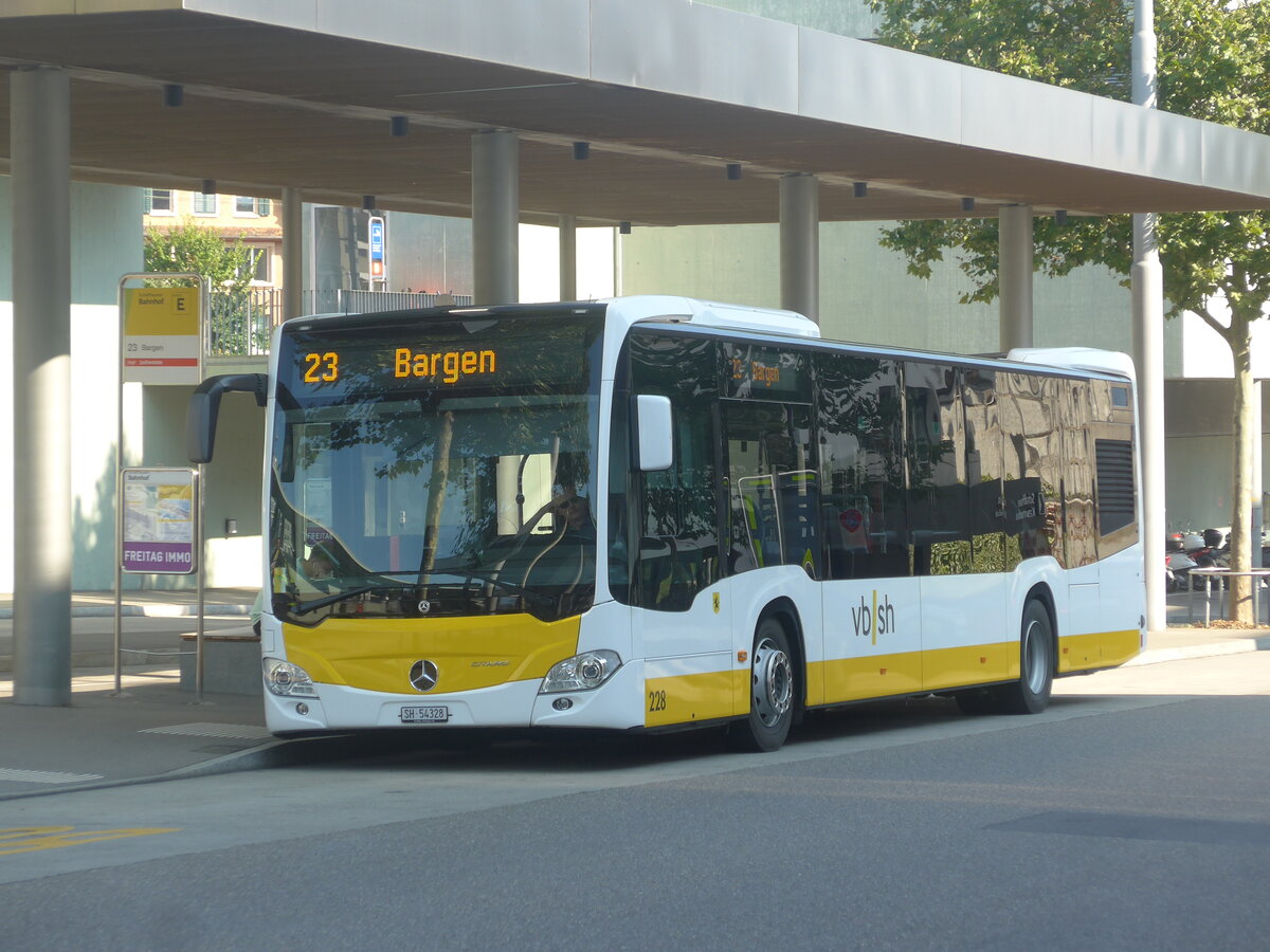 (227'727) - VBSH Schaffhausen - Nr. 228/SH 54'328 - Mercedes am 4. September 2021 beim Bahnhof Schaffhausen