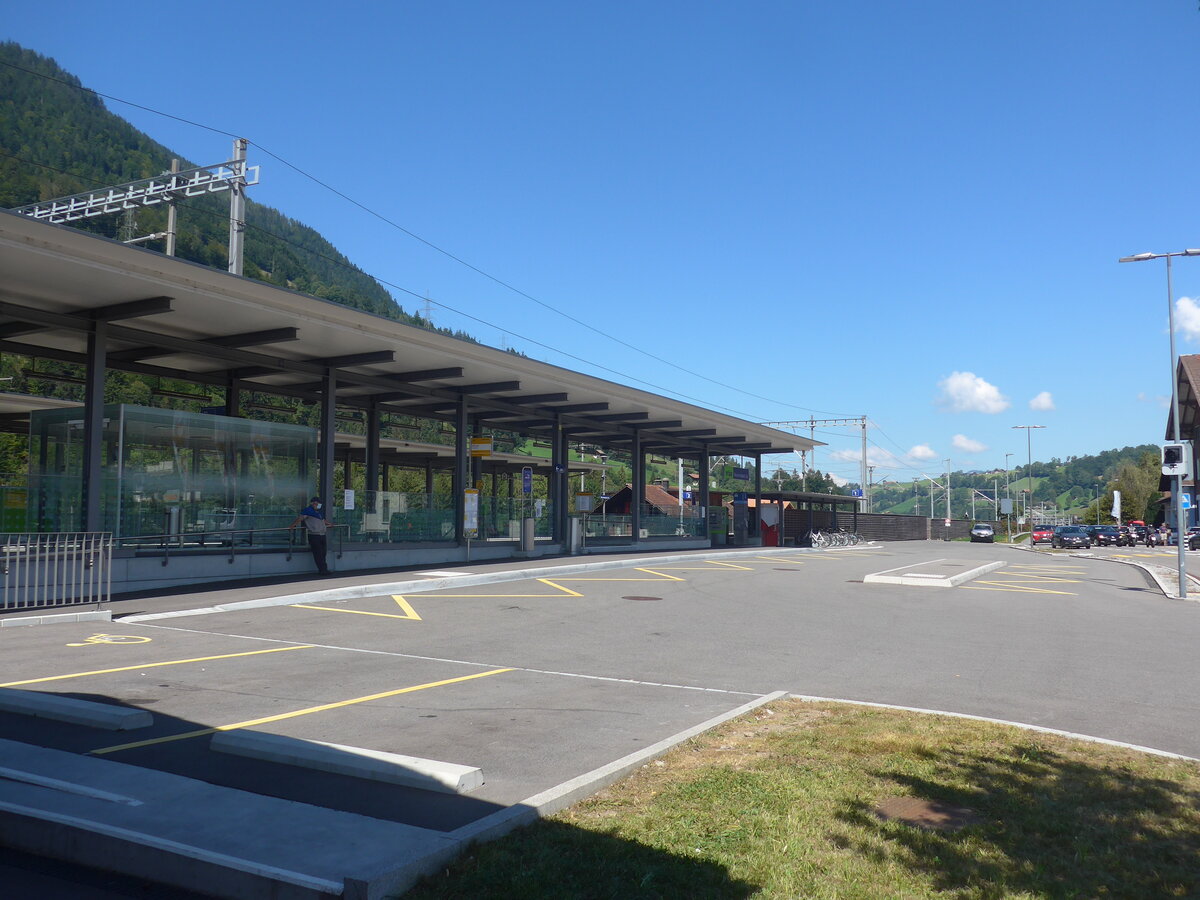 (227'863) - PostAuto-Haltestellen am 5. September 2021 beim Bahnhof Reichenbach