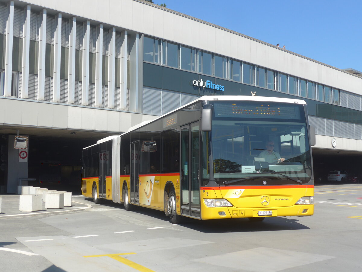 (228'122) - Steiner, Ortschwaben - Nr. 5/BE 175'180 - Mercedes am 18. September 2021 in Bern, Postautostation