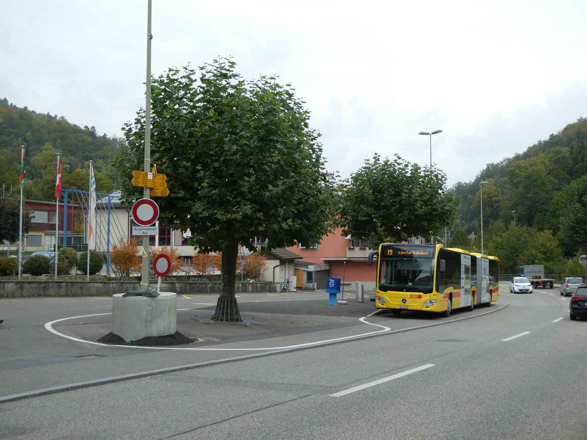 (228'959) - BLT Oberwil - Nr. 96/BL 138'073 - Mercedes am 12. Oktober 2021 in Waldenburg, Station