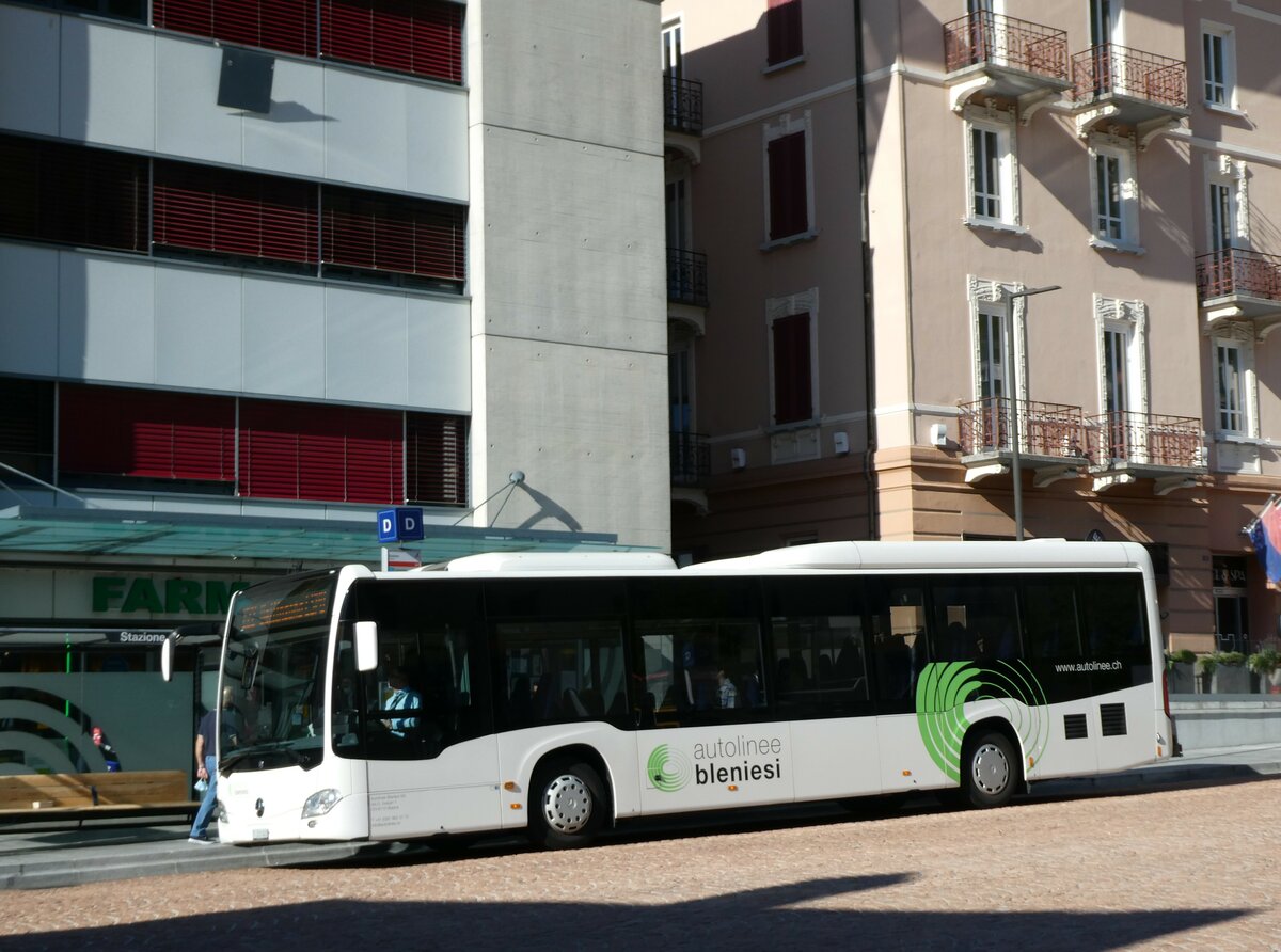 (229'192) - ABl Biasca - Nr. 22/TI 231'022 - Mercedes am 14. Oktober 2021 beim Bahnhof Bellinzona