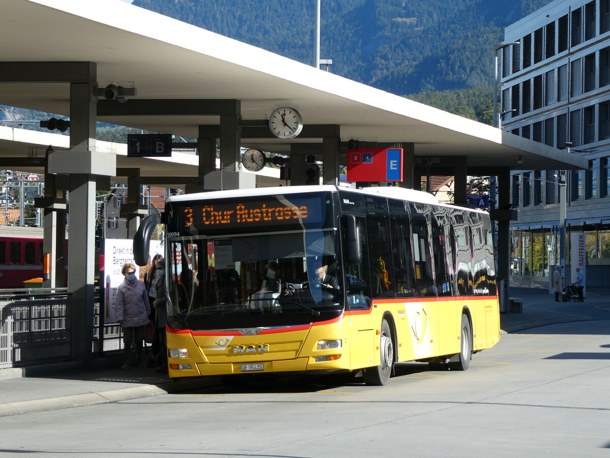 (229'237) - Dnser, Trimmis - GR 95'435 - MAN am 15. Oktober 2021 beim Bahnhof Chur