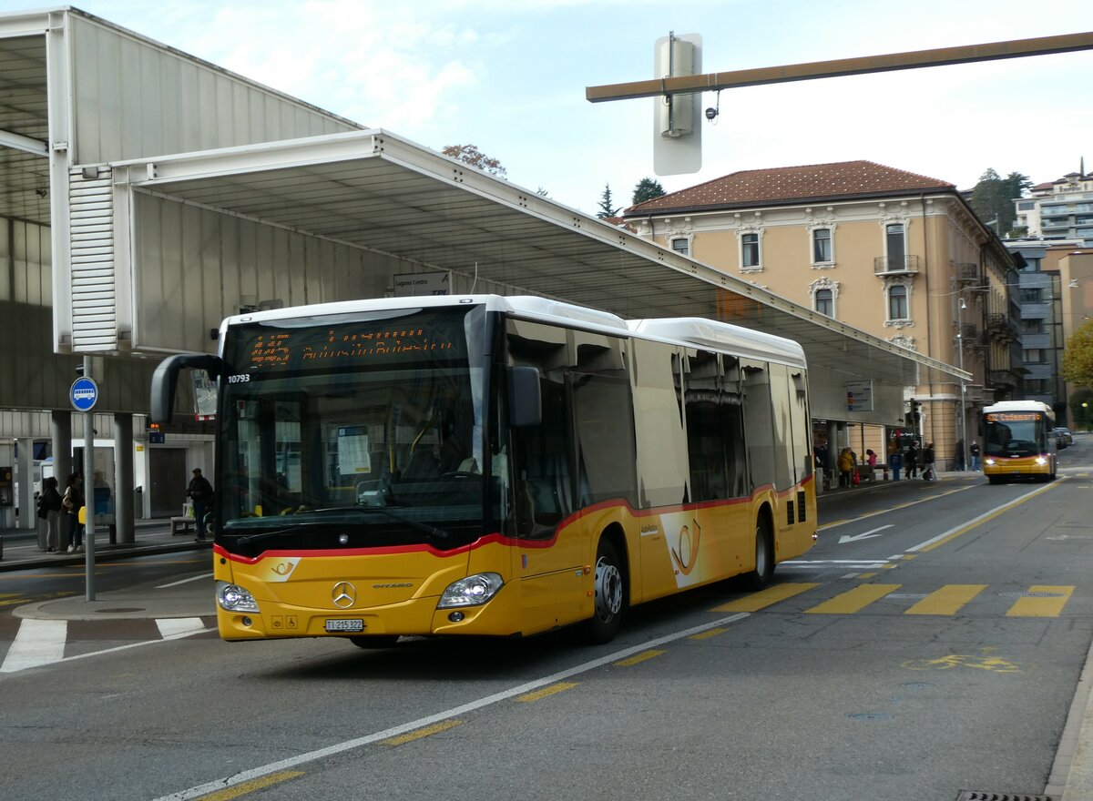 (230'381) - AutoPostale Ticino - Nr. 542/TI 215'322 - Mercedes am 10. November 2021 in Lugano, Centro