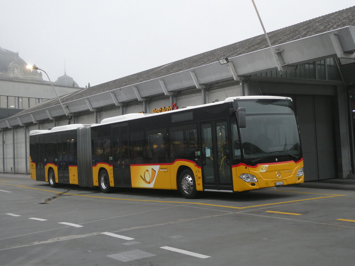 (230'581) - PostAuto Bern - Nr. 10'687/BE 734'633 - Mercedes (ex Nr. 633) am 13. November 2021 in Bern, Postautostation