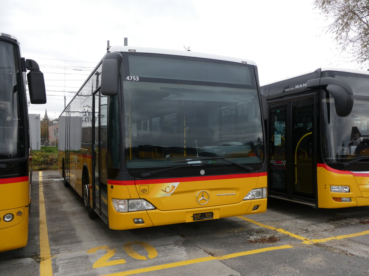 (230'649) - CarPostal Ouest - (VD 335'363) - Mercedes am 13. November 2021 in Yverdon, Garage