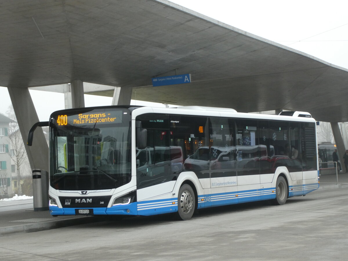 (231'294) - BSW Sargans - Nr. 348/SG 297'515 - MAN am 15. Dezember 2021 beim Bahnhof Buchs