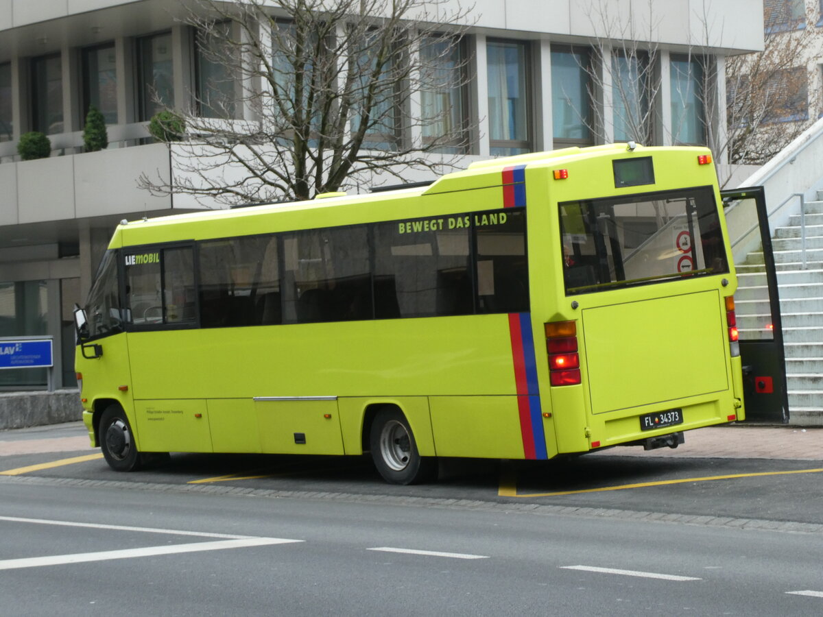 (231'323) - Schdler, Triesenberg - FL 34'373 - Mercedes/Kowex am 15. Dezember 2021 in Vaduz, Post