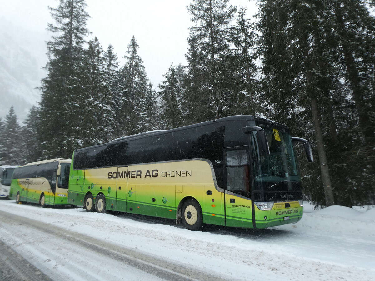 (231'884) - Sommer, Grnen - BE 226'999 - Van Hool am 9. Januar 2022 in Adelboden, Unter dem Birg