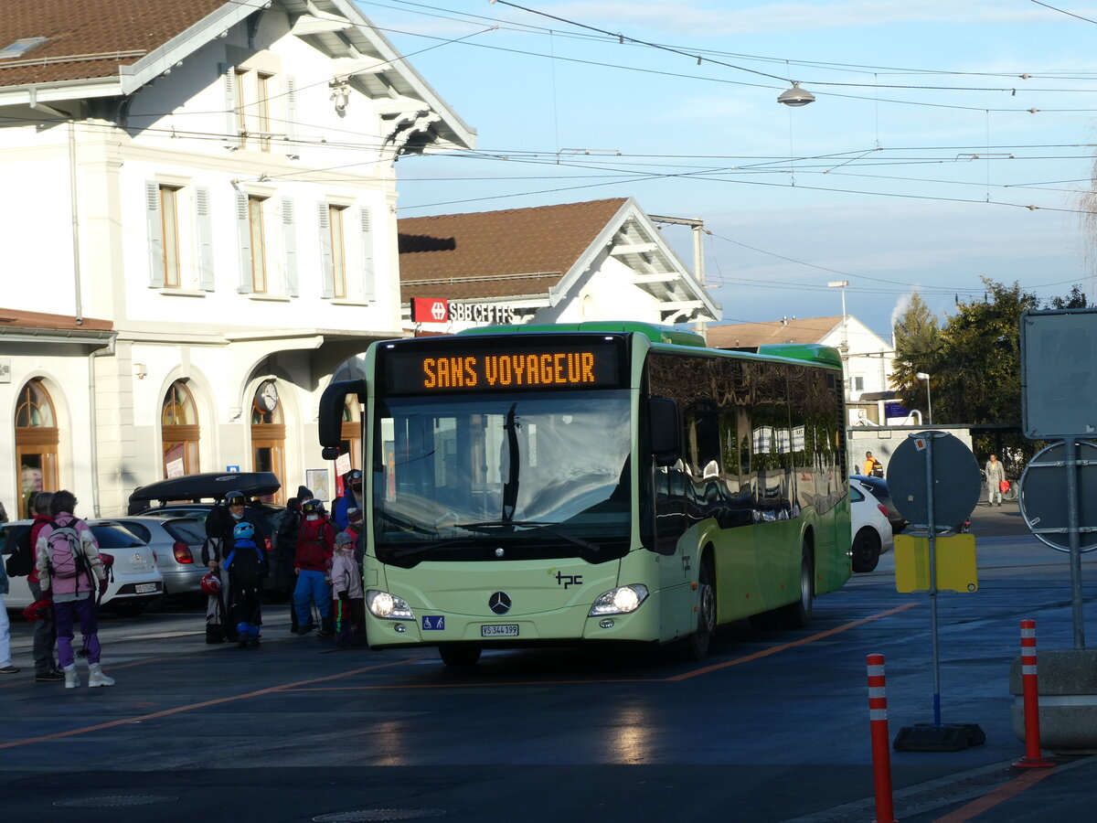 (232'433) - TPC Aigle - Nr. 455/VS 344'199 - Mercedes (ex Ledermair, A-Schwaz) am 29. Januar 2022 beim Bahnhof Aigle