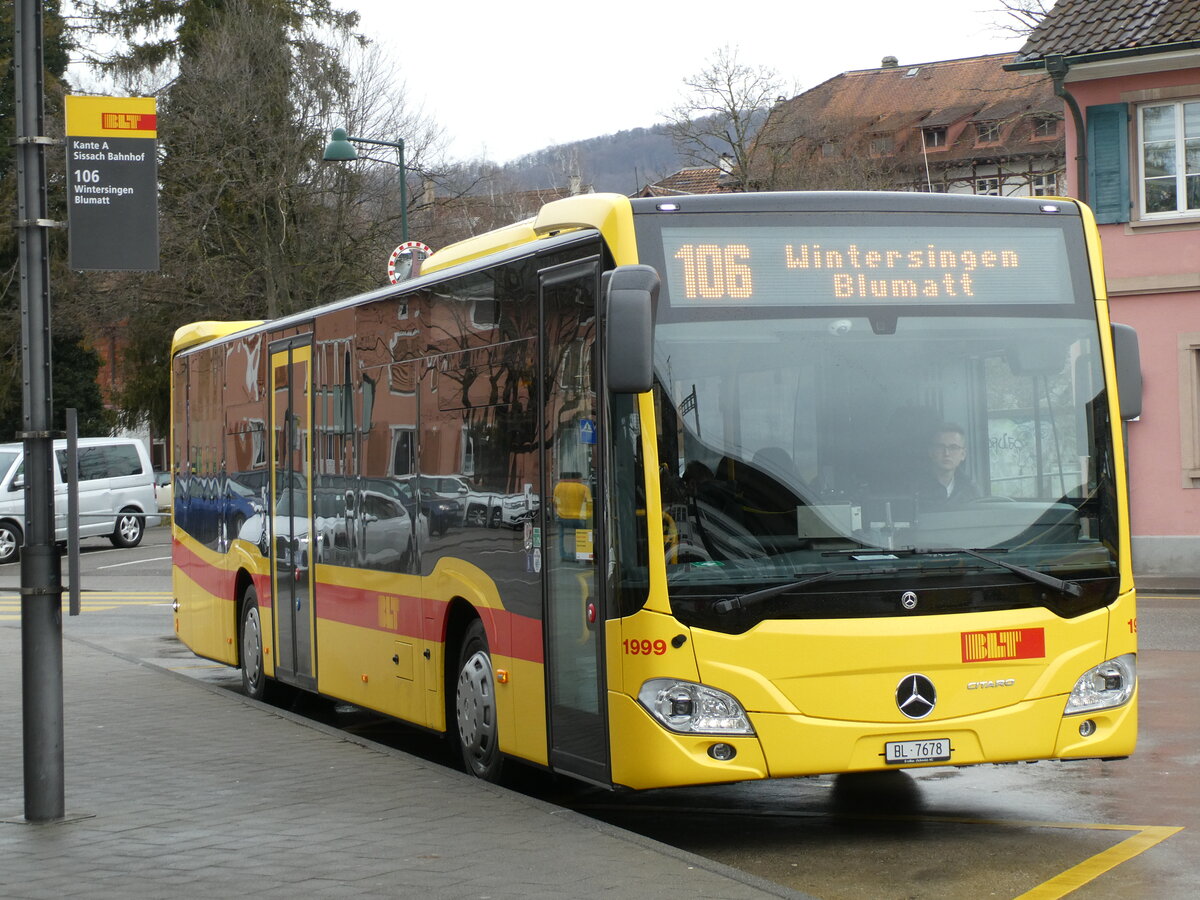 (232'920) - ASW Wintersingen - Nr. 1999/BL 7678 - Mercedes am 14. Februar 2022 beim Bahnhof Sissach