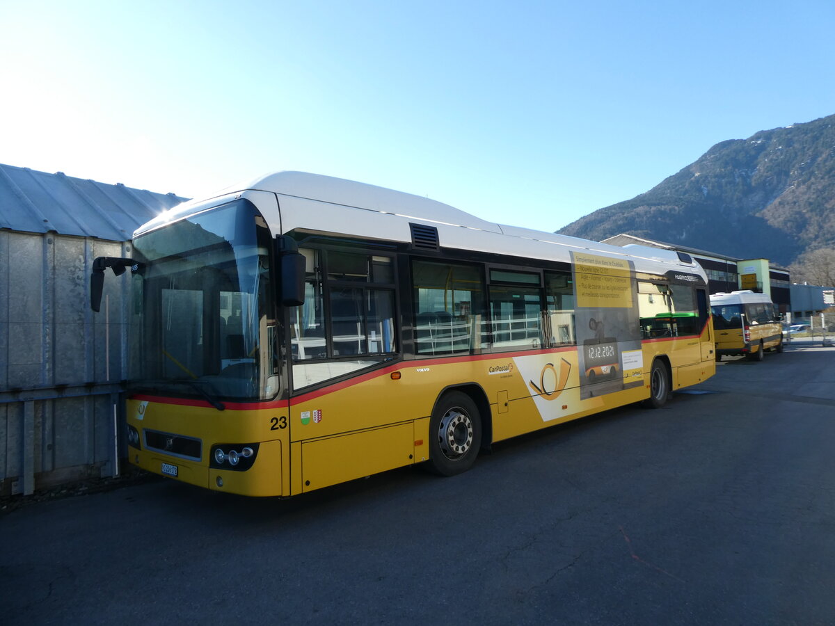 (233'162) - MOB Montreux - Nr. 23/VS 206'172 - Volvo (ex TPC Aigle Nr. CP22) am 26. Februar 2022 in Collombey, Garage TPC