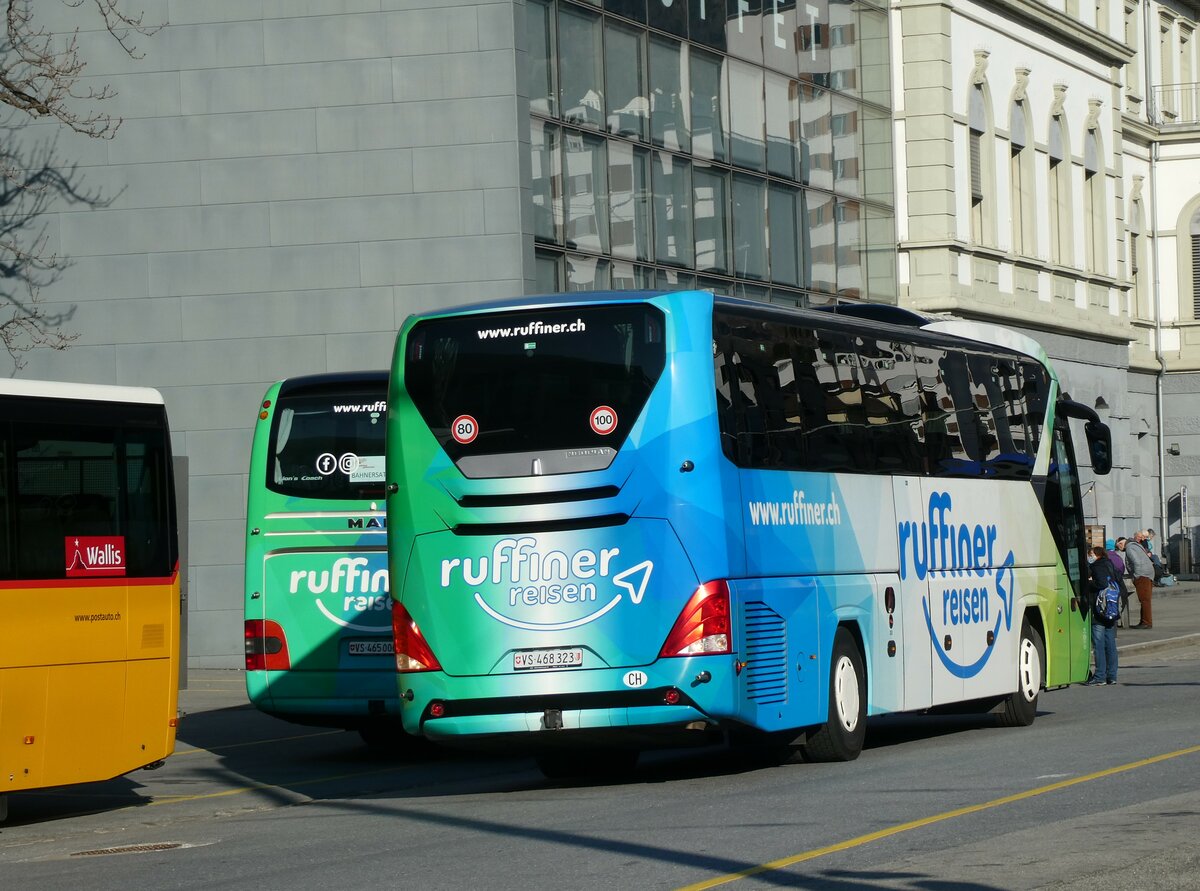 (233'491) - Ruffiner, Turtmann - VS 468'323 - Neoplan am 7. Mrz 2022 beim Bahnhof Brig