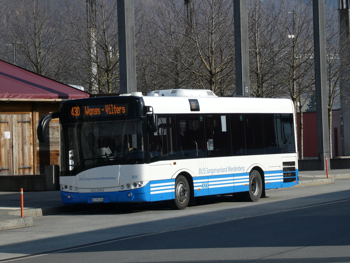 (233'510) - BSW Sargans - Nr. 323/SG 155'486 - Solaris am 8. Mrz 2022 beim Bahnhof Sargans