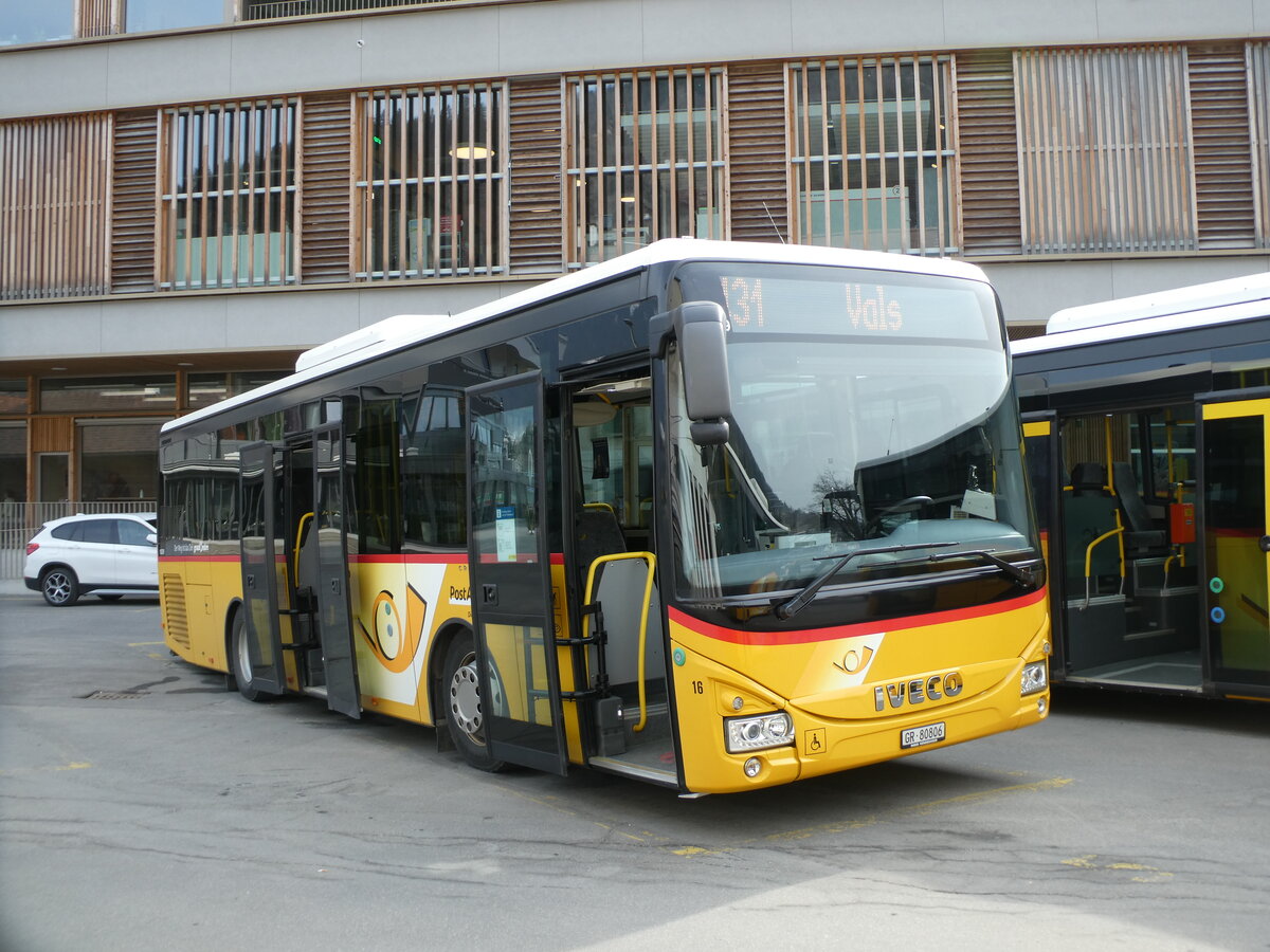 (233'804) - PostAuto Graubnden - Nr. 16/GR 80'806 - Iveco (ex Fontana, Ilanz Nr. 16; ex Fontana, Ilanz Nr. 2) am 11. Mrz 2022 beim Bahnhof Ilanz