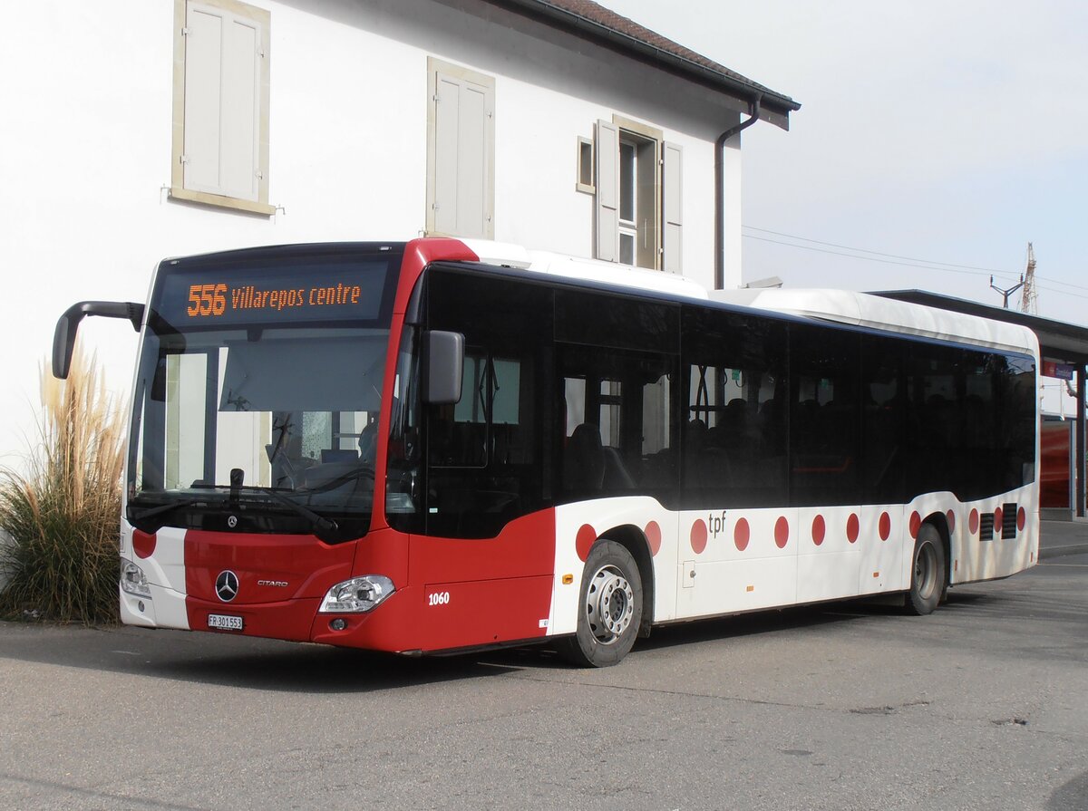 (233'904) - TPF Fribourg - Nr. 1060/FR 301'553 - Mercedes am 13. Mrz 2022 beim Bahnhof Domdidier