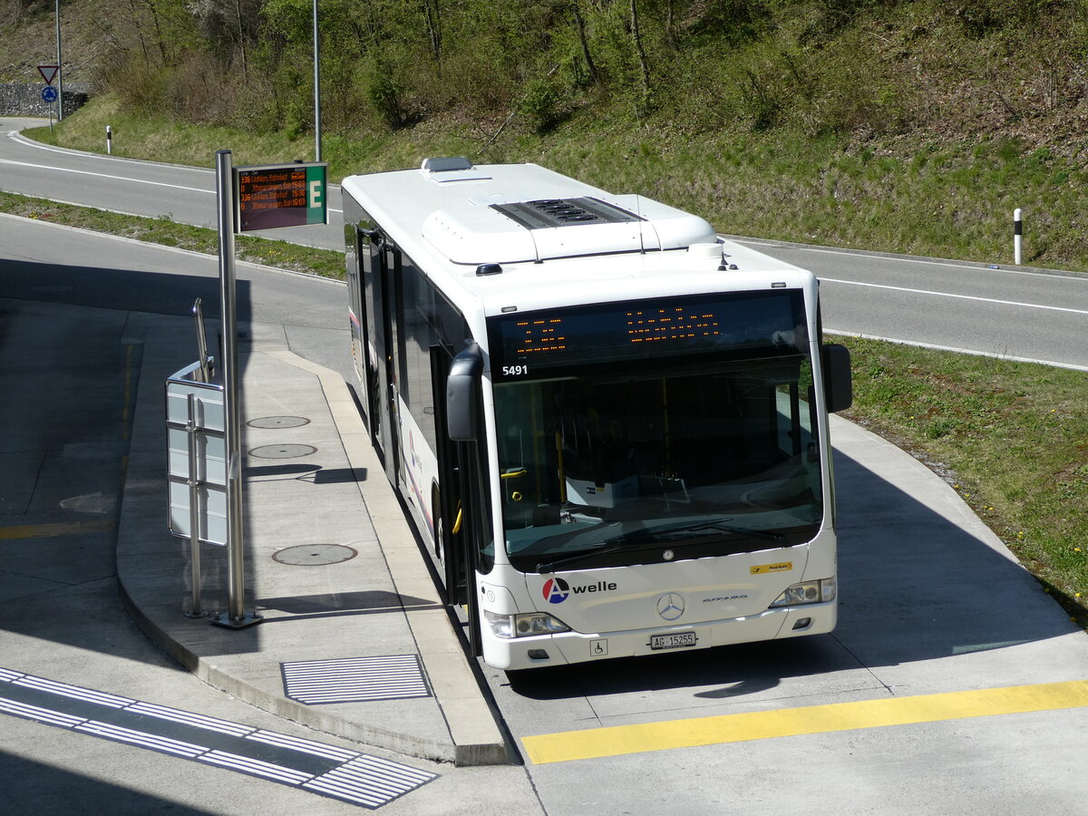 (234'353) - Twerenbold, Baden - Nr. 13/AG 15'255 - Mercedes (ex Geissmann, Mellingen Nr. 13) am 10. April 2022 beim Bahnhof Mellingen-Heitersberg