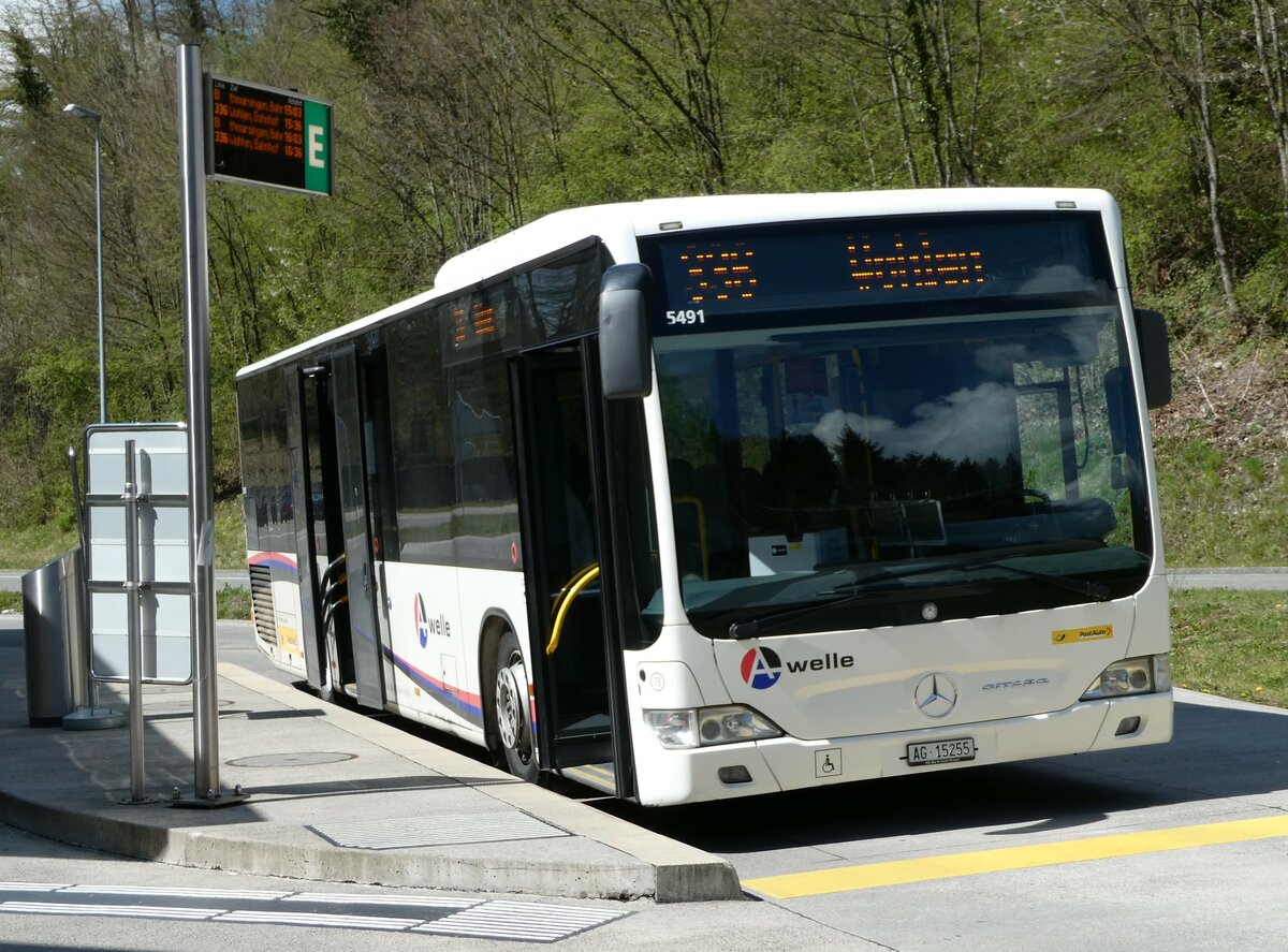 (234'354) - Twerenbold, Baden - Nr. 13/AG 15'255 - Mercedes (ex Geissmann, Mellingen Nr. 13) am 10. April 2022 beim Bahnhof Mellingen-Heitersberg