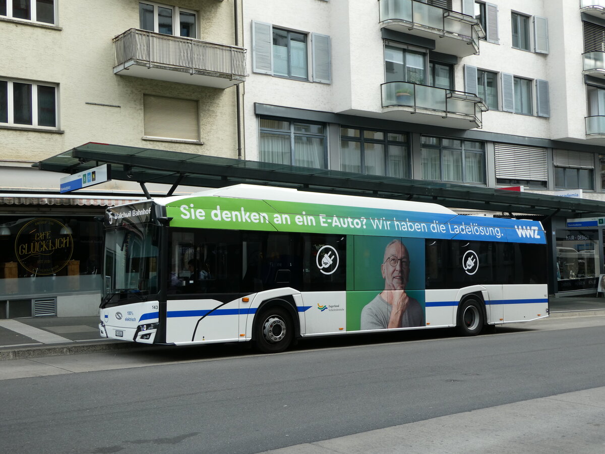 (235'203) - ZVB Zug - Nr. 143/ZG 88'143 - Solaris am 4. Mai 2022 beim Bahnhof Zug