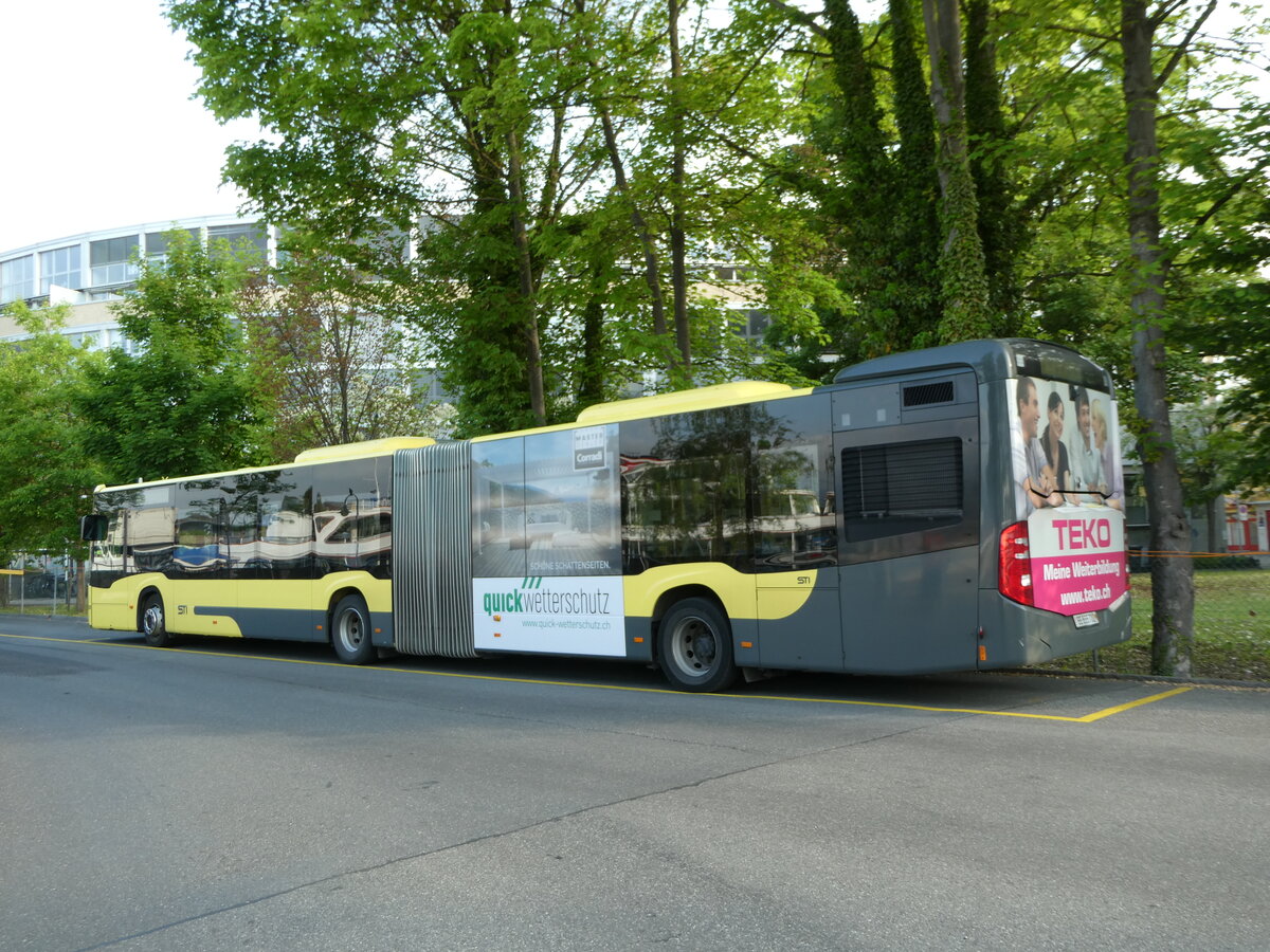 (235'560) - STI Thun - Nr. 702/BE 555'702 - Mercedes am 14. Mai 2022 bei der Schifflndte Thun