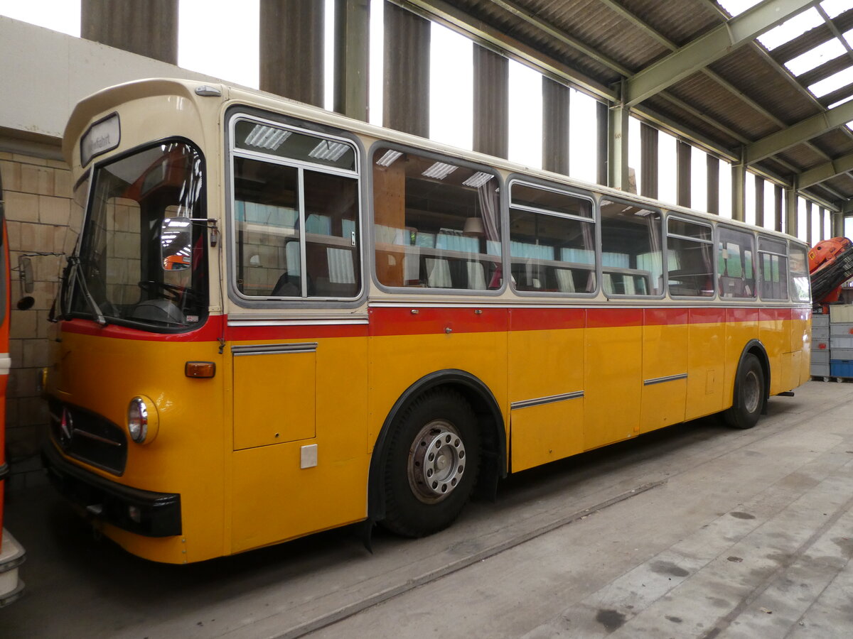 (235'618) - Schweizer, Schliern - Mercedes/R&J (ex SBE Mettleneggen, Wattenwil; ex Frommelt, FL-Vaduz) am 15. Mai 2022 in Oberburg, Ziegelgut