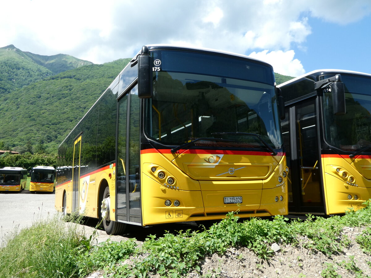 (236'284) - ATV, Rivera - Nr. 17/TI 215'029 - Volvo am 26. Mai 2022 in Rivera, Garage