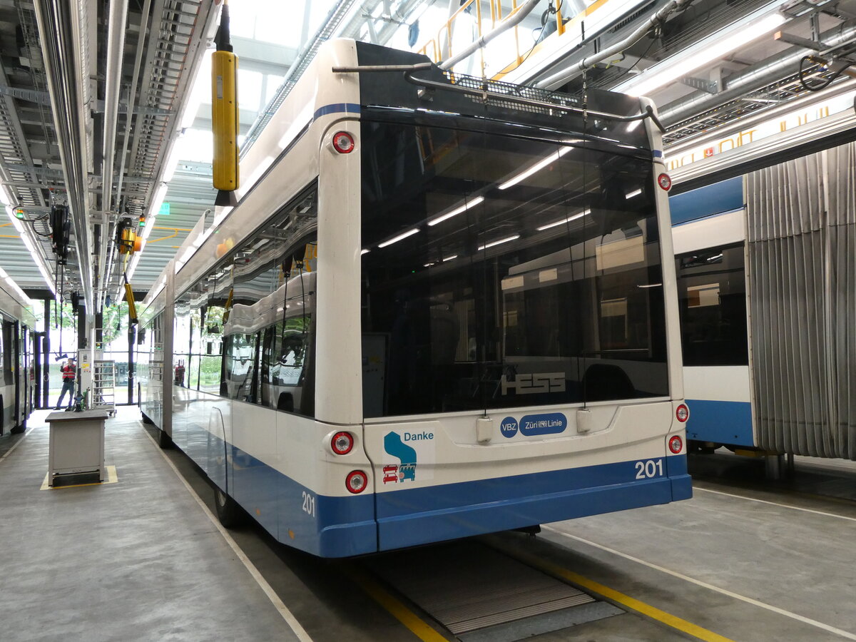 (236'453) - VBZ Zrich - Nr. 201 - Hess/Hess Gelenktrolleybus am 28. Mai 2022 in Zrich, Garage Hardau