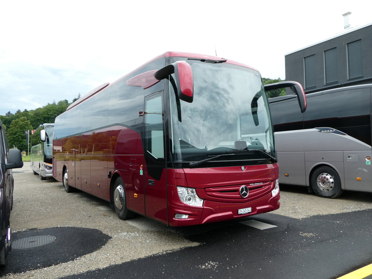 (236'821) - EvoBus, Winterthur - ZH 245'141 - Mercedes am 5. Juni 2022 in Winterthur, EvoBus