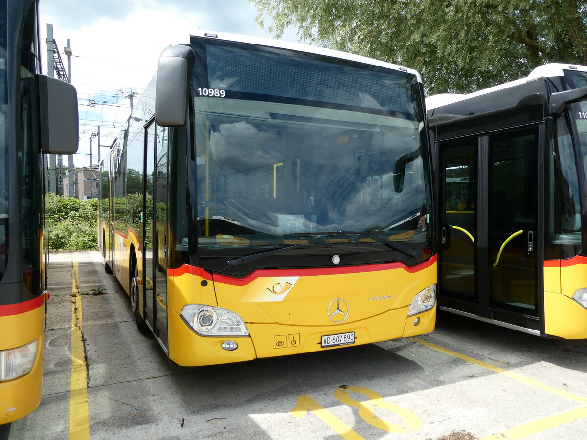 (236'936) - CarPostal Ouest - VD 607'890 - Mercedes (ex JU 43'869) am 6. Juni 2022 in Yverdon, Garage