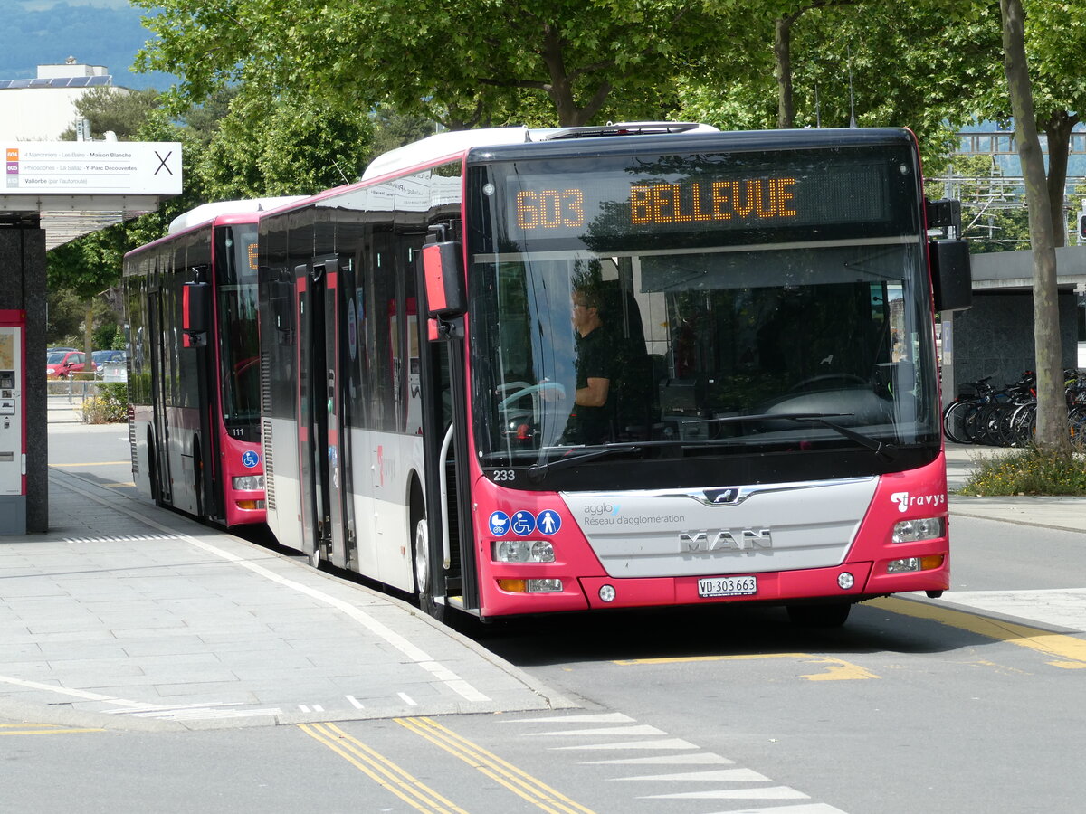 (236'981) - TRAVYS Yverdon - Nr. 233/VD 303'663 - MAN am 6. Juni 2022 beim Bahnhof Yverdon