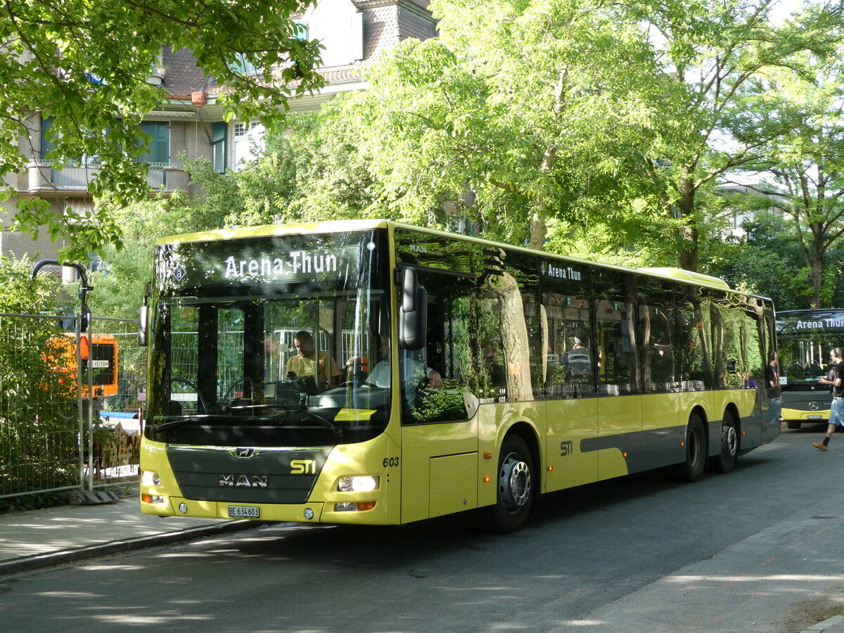 (237'253) - STI Thun - Nr. 603/BE 634'603 - MAN am 18. Juni 2022 beim Bahnhof Thun (Kante X)