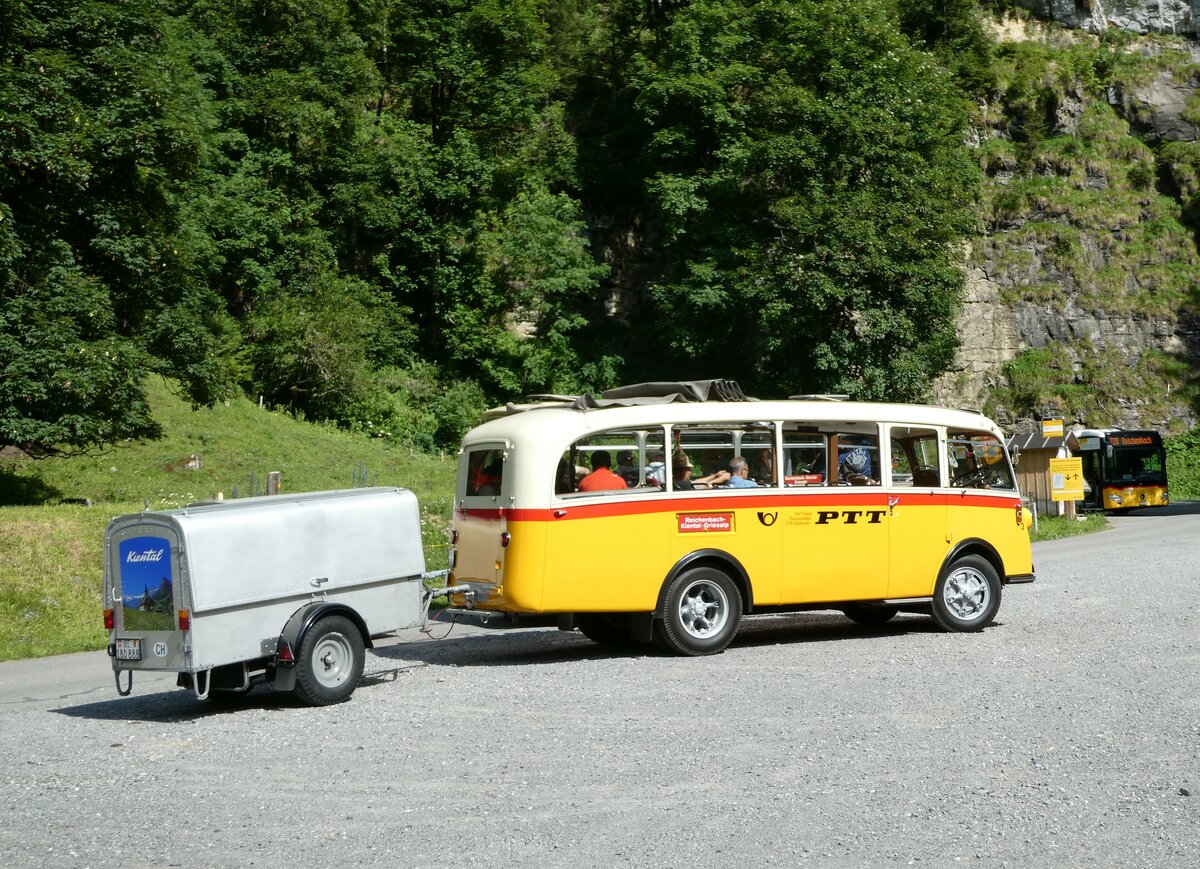 (237'715) - Schmid, Thrishaus - Nr. 3/BE 26'760 - Saurer/Gangloff (ex Geiger, Adelboden Nr. 3) am 26. Juni 2022 in Kiental, Tschingel