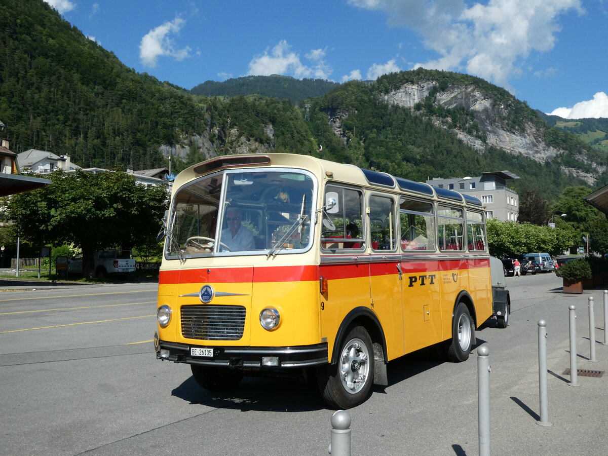 (237'998) - Schmid, Thrishaus - Nr. 9/BE 26'105 - Saurer/R&J (ex Geiger, Adelboden Nr. 9) am 10. Juli 2022 beim Bahnhof Meiringen