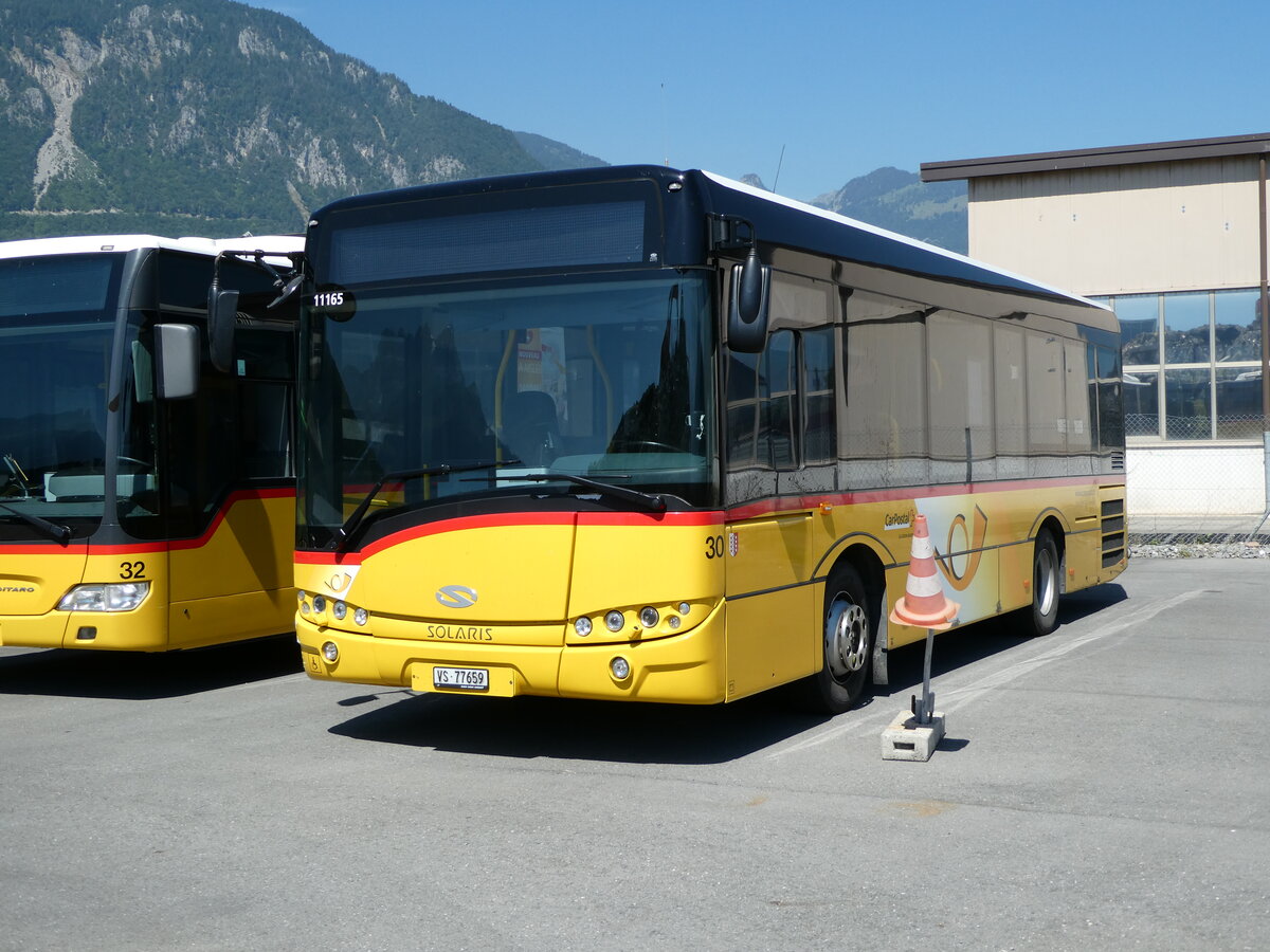 (238'111) - MOB Montreux - Nr. 30/VS 77'659 - Solaris am 16. Juli 2022 in Collombey, Garage TPC