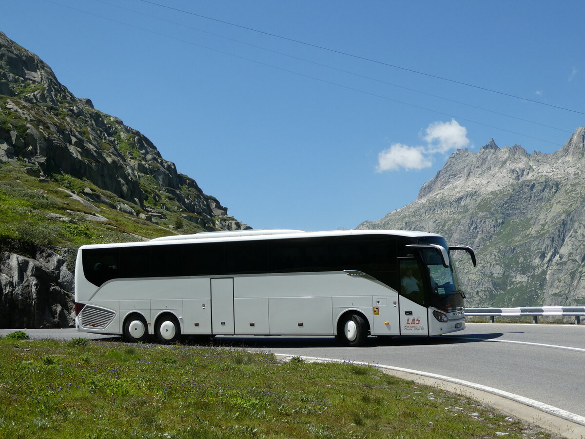 (238'428) - Aus Tschechien: LAS, Chrudim - 6E2 0930 - Setra am 24. Juli 2022 am Grimselpass