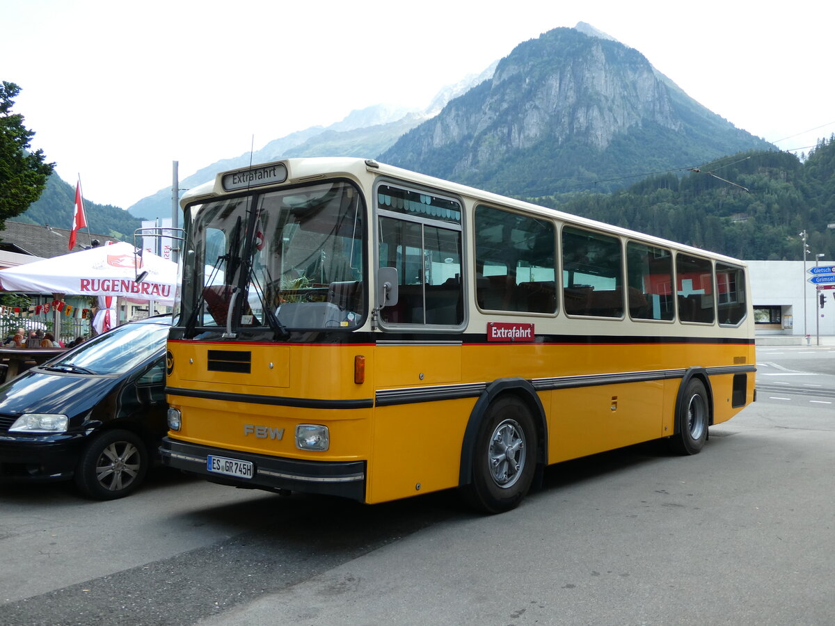 (238'795) - Aus Deutschland: Fischer, Weilheim - ES-GR 745H - FBW/Hess (ex Tiemann, CH-Oetwil Nr. 21; ex Roki, CH-Heimberg; ex P 23'421) am 1. August 2022 in Innertkirchen, Hotel Hof+Post