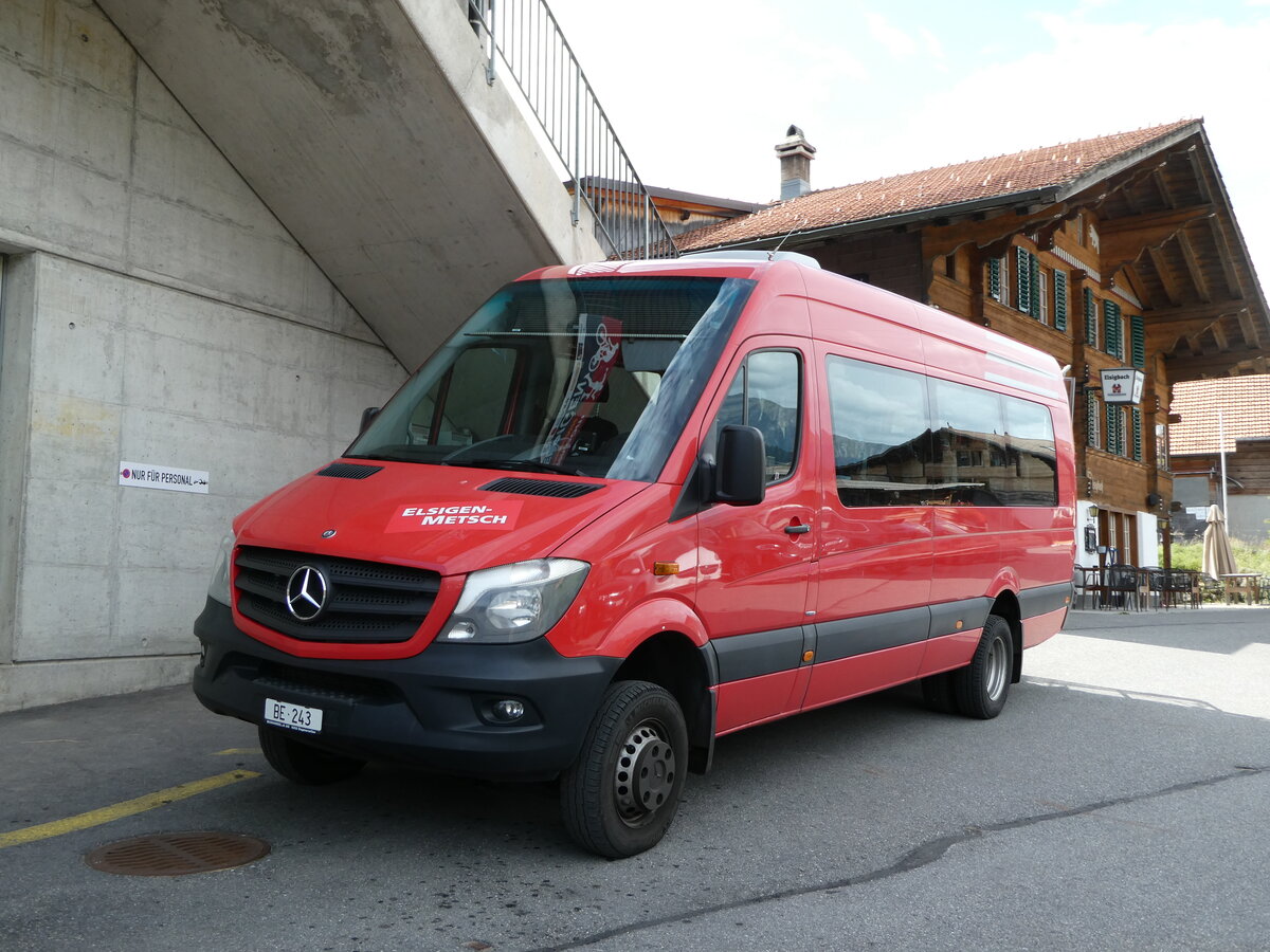 (239'957) - Elsigenalp Bahnen, Achseten - BE 243 - Mercedes (ex AFA Adelboden Nr. 53) am 6. September 2022 in Achseten, Elsigbach