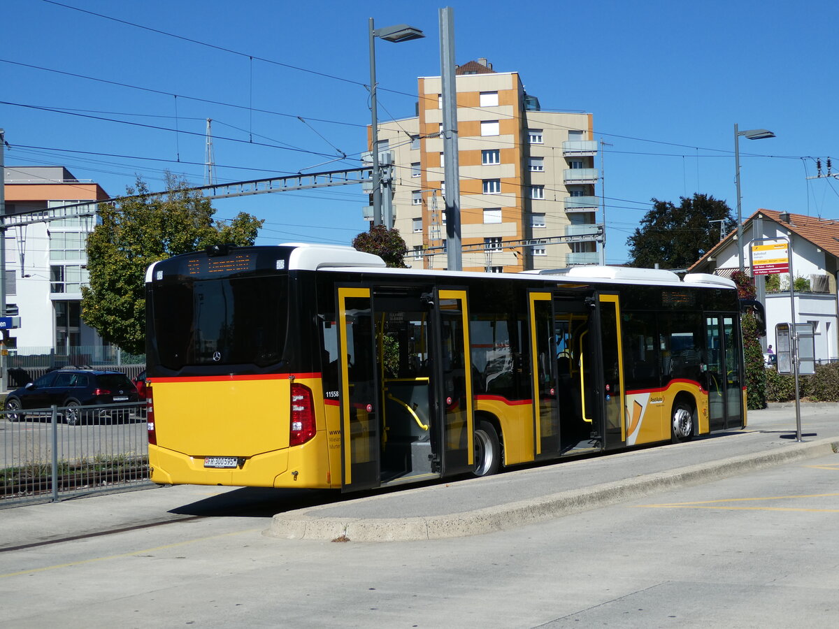 (240'004) - Wieland, Murten - Nr. 118/FR 300'595 - Mercedes am 11. September 2022 beim Bahnhof Ddingen