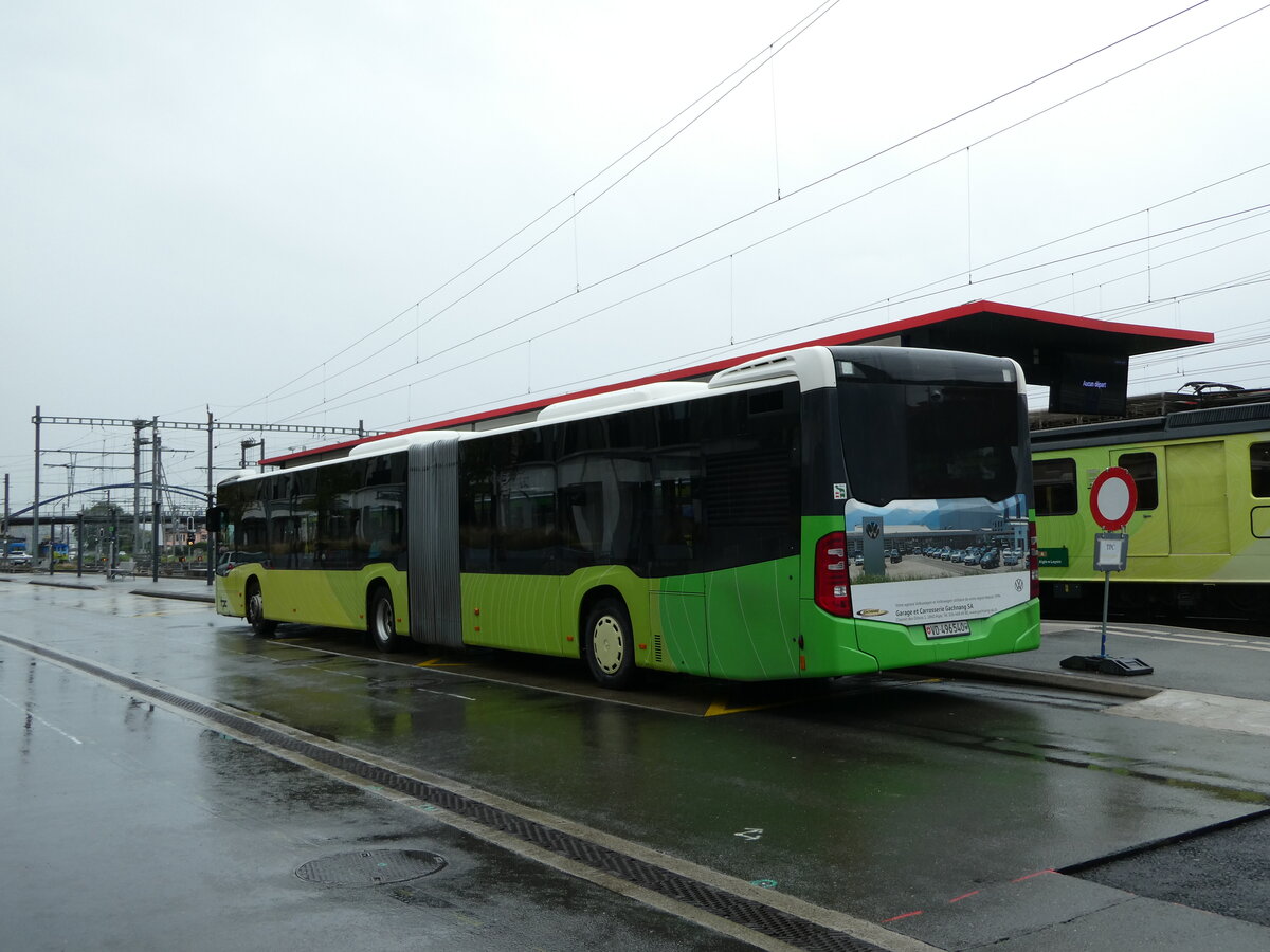 (240'476) - TPC Aigle - Nr. 303/VD 496'540 - Mercedes (ex PostAuto Bern Nr. 633) am 1. Oktober 2022 beim Bahnhof Aigle