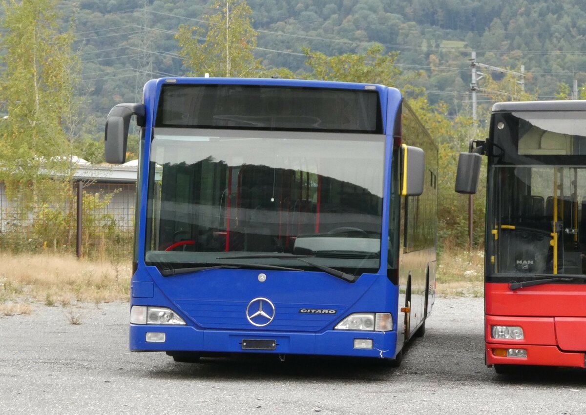 (240'648) - Lathion, Sion - Nr. 25 - Mercedes (ex VZO Grningen Nr. 14) am 8. Oktober 2022 bei St-Maurice