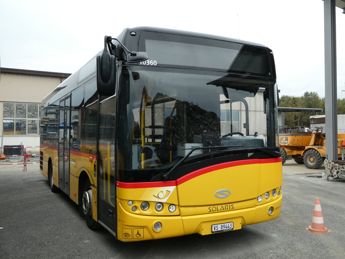 (240'679) - MOB Montreux - VS 89'443 - Solaris (ex CarPostal Ouest) am 8. Oktober 2022 in Collombey, Garage TPC