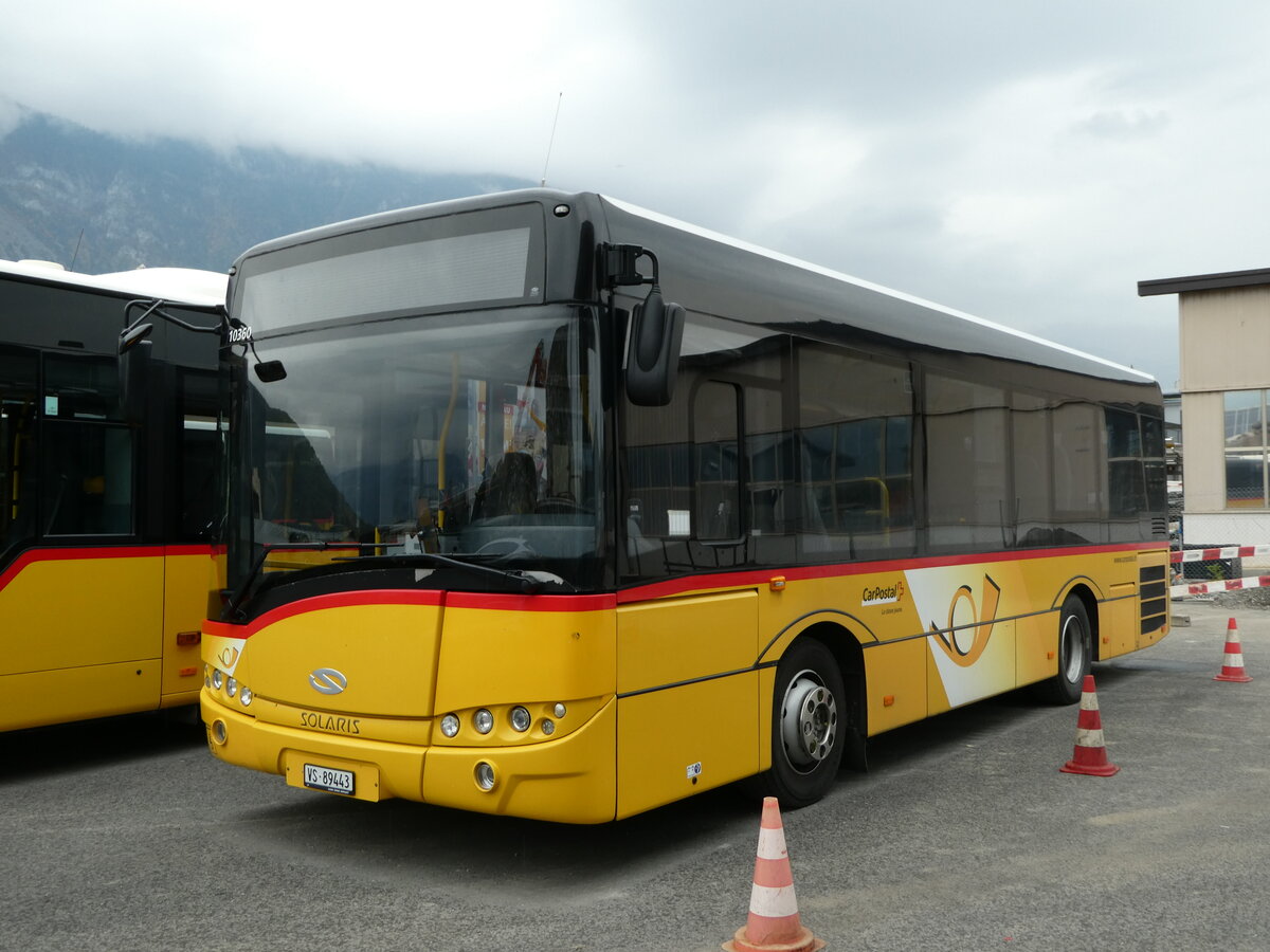 (240'680) - MOB Montreux - VS 89'443 - Solaris (ex CarPostal Ouest) am 8. Oktober 2022 in Collombey, Garage TPC