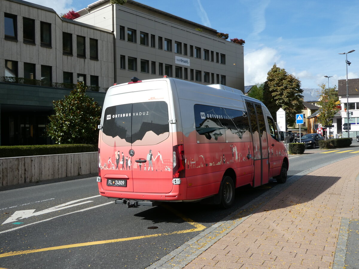 (240'964) - Schdler, Triesenberg - FL 24'809 - Mercedes/Tekaydinlar am 11. Oktober 2022 in Vaduz, Stdle