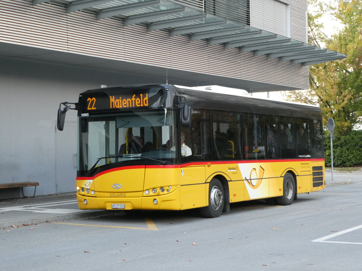 (241'157) - Gessinger, Bad Ragaz - GR 177'050 - Solaris am 12. Oktober 2022 beim Bahnhof Landquart