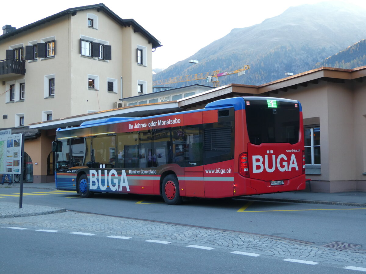 (241'180) - Engadin Bus, St. Moritz - Nr. 112/GR 100'112 - Mercedes am 13. Oktober 2022 beim Bahnhof Samedan