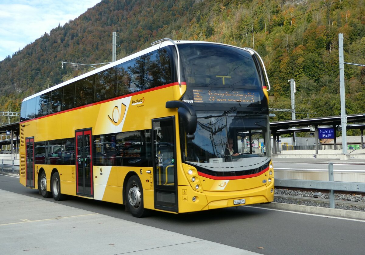 (241'458) - PostAuto Ostschweiz - SG 445'305 - Alexander Dennis (ex AR 45'267) am 18. Oktober 2022 beim Bahnhof Interlaken Ost