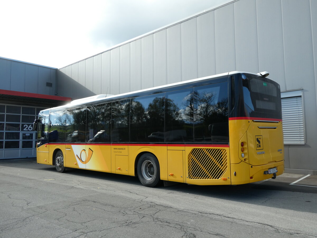 (241'774) - Funi-Car, Biel - Nr. 17/BE 610'617 - Volvo am 22. Oktober 2022 in Ruswil, Garage ARAG