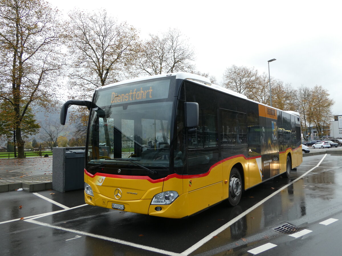 (242'116) - PostAuto Bern - BE 610'543 - Mercedes am 5. November 2022 beim Bahnhof Interlaken Ost