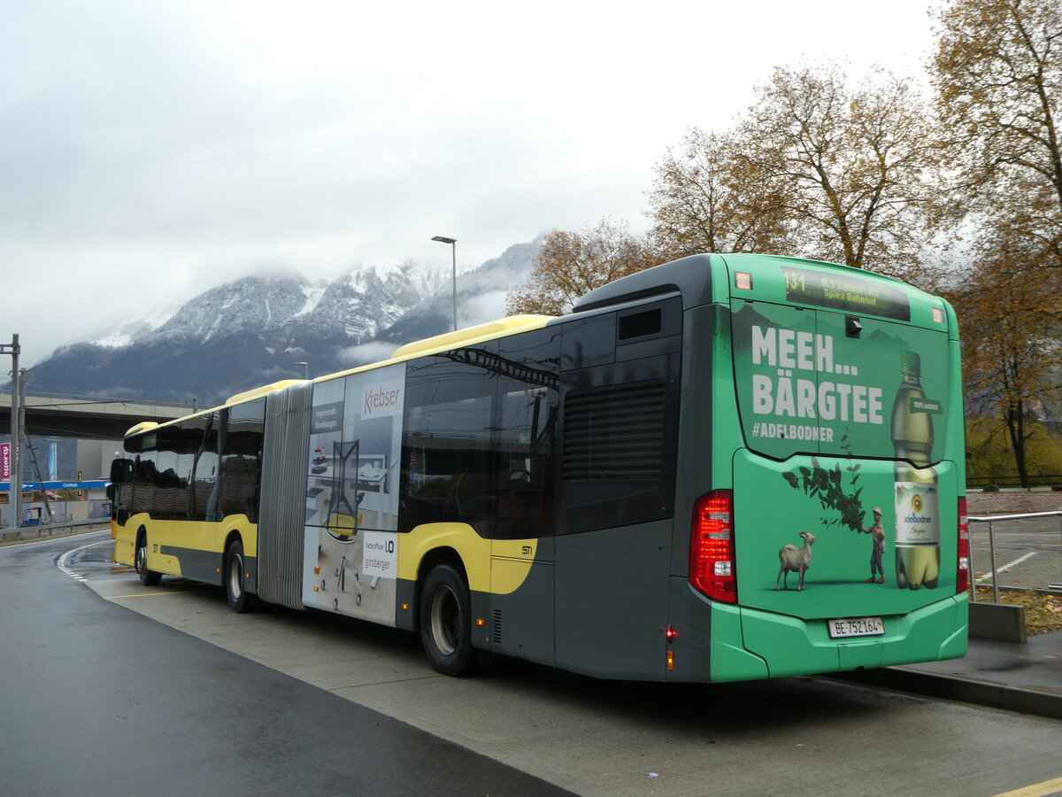 (242'118) - STI Thun - Nr. 164/BE 752'164 - Mercedes am 5. November 2022 beim Bahnhof Interlaken Ost